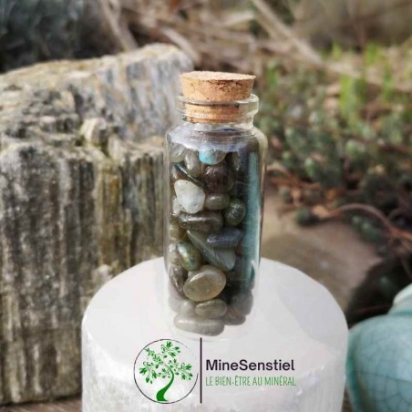 Mini Cristaux de labradorite avec Fiole en Verre de 30ml - Elixir de cristaux - Eau de lune