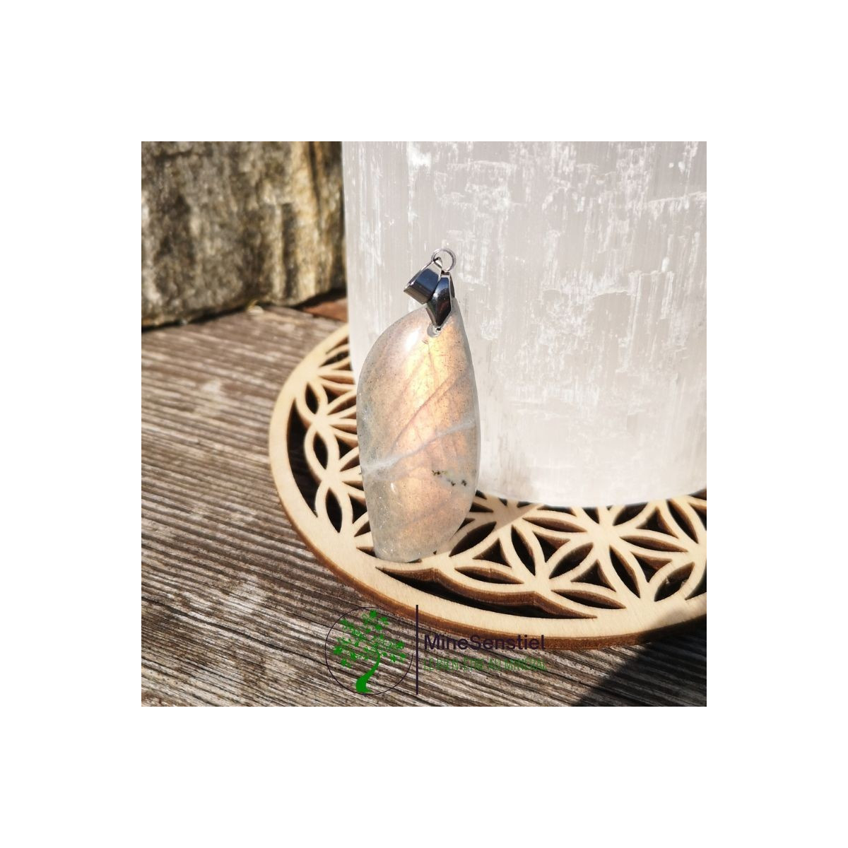 Pendentif labradorite doré