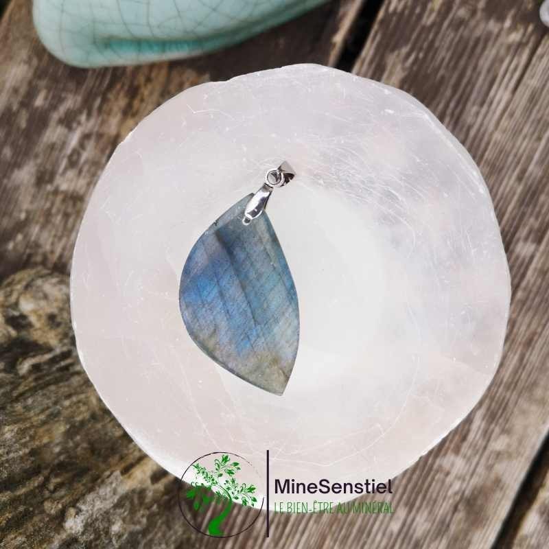 Pendentif labradorite bleu