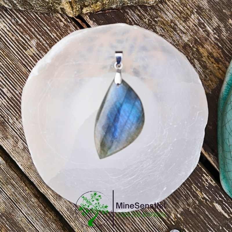 Pendentif labradorite bleu