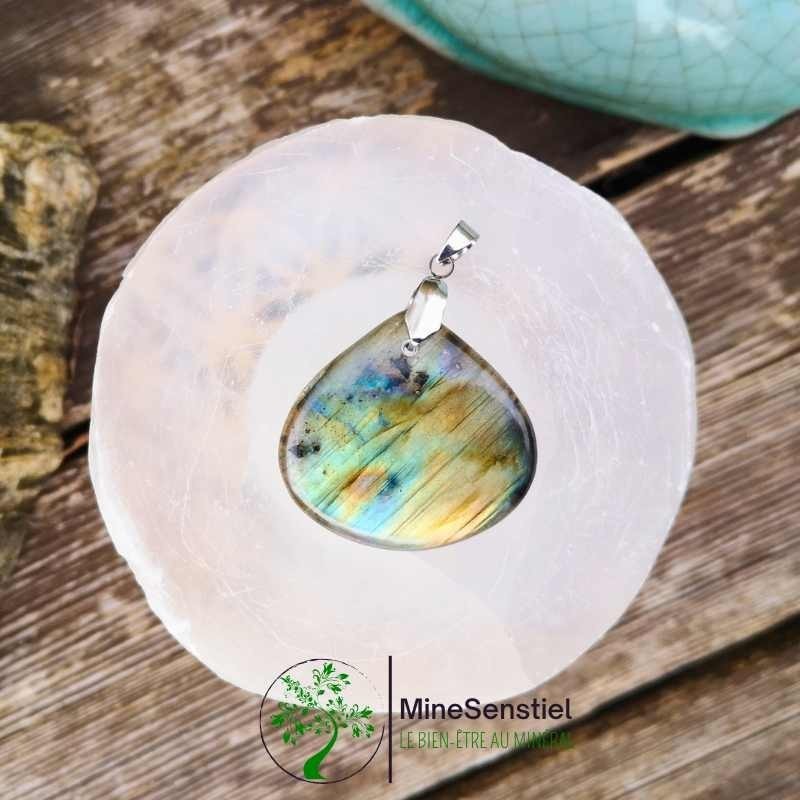 Pendentif labradorite doré vert