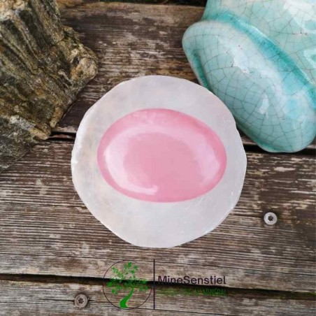 Galet quartz rose de Madagascar