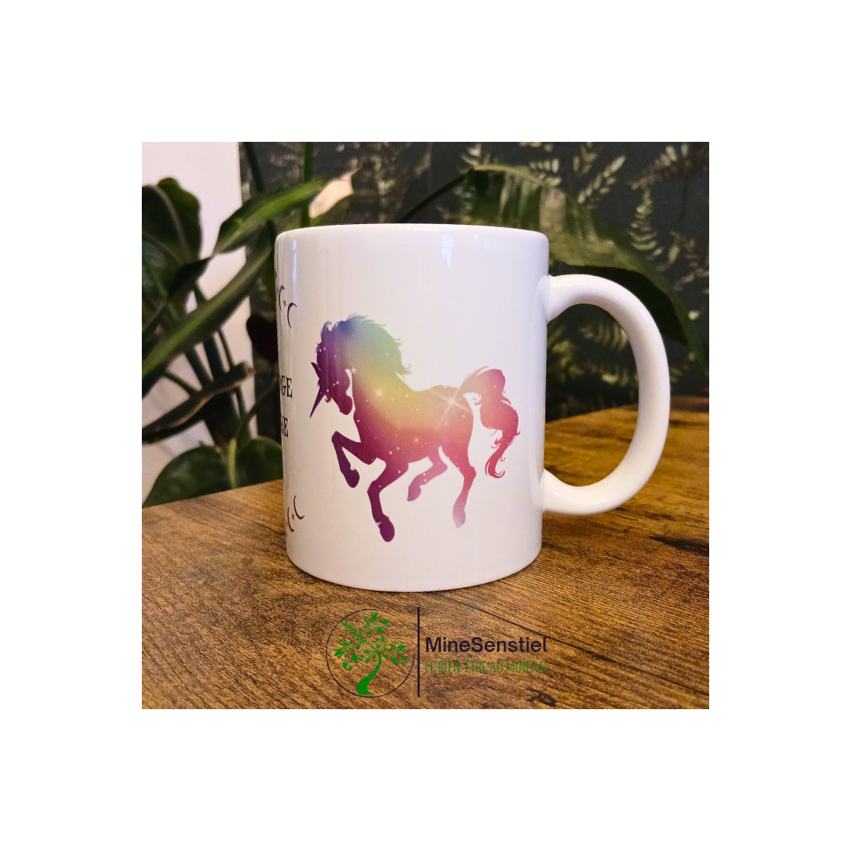 Mug “Licorne – Je recharge ma magie”