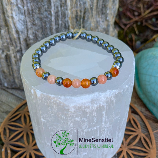 Bracelet chakra sacré en cornaline, pierre de soleil et hématite - vue de haut