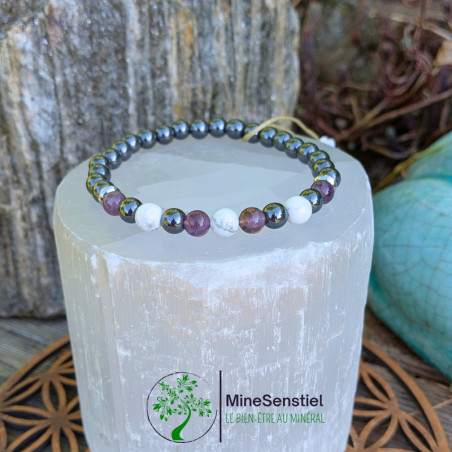 Bracelet chakra coronal en améthyste, howlite et hématite - vue de face