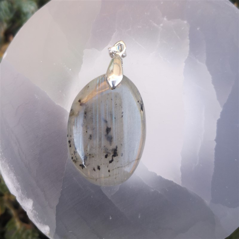 collier labradorite
