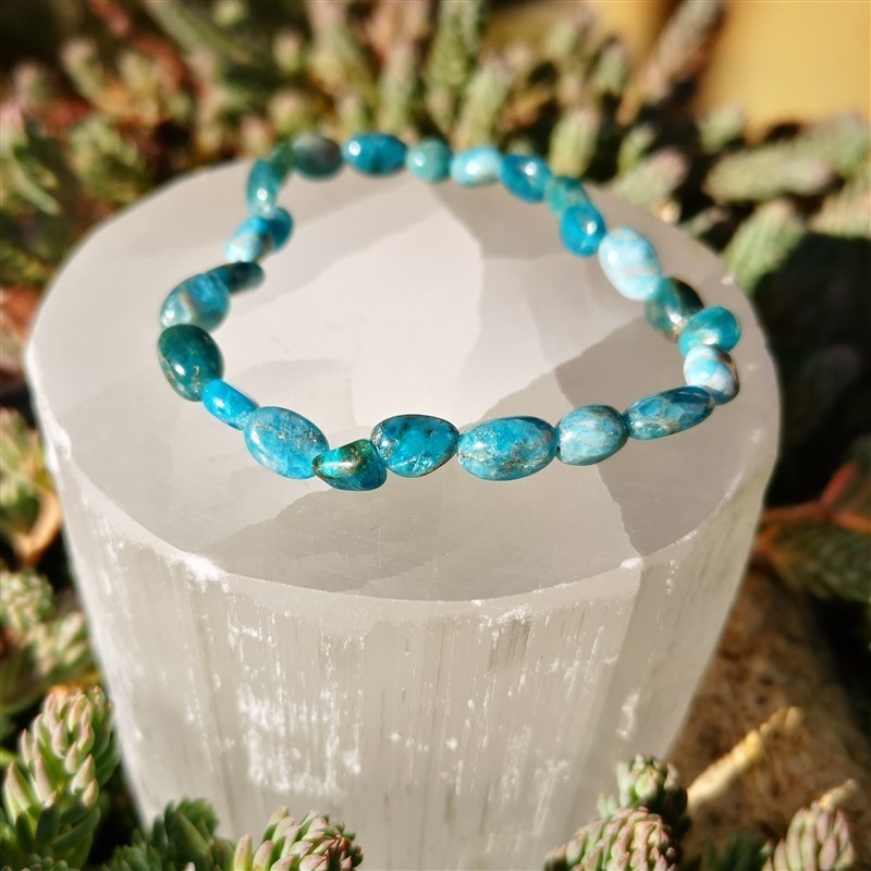 Bracelet apatite bleue nuggets