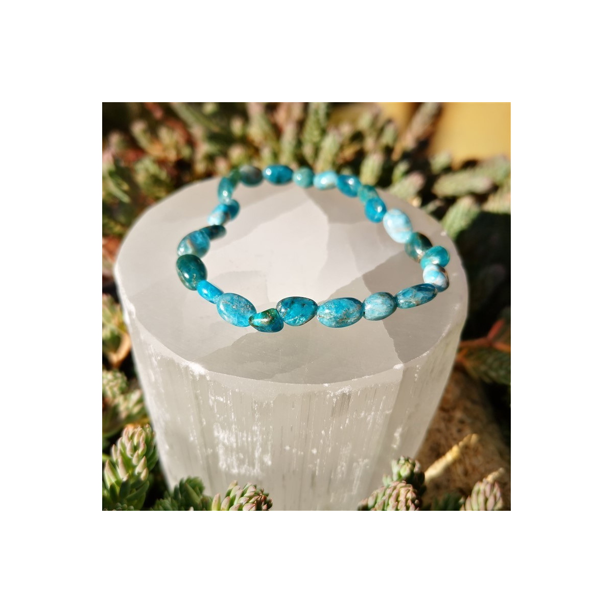 Bracelet apatite bleue nuggets