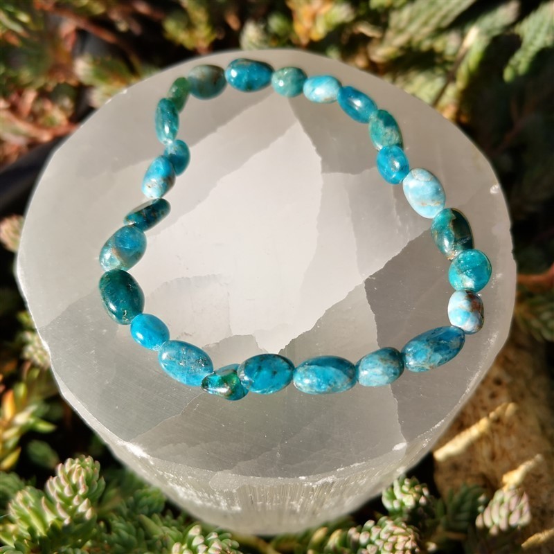 Bracelet apatite bleue nuggets