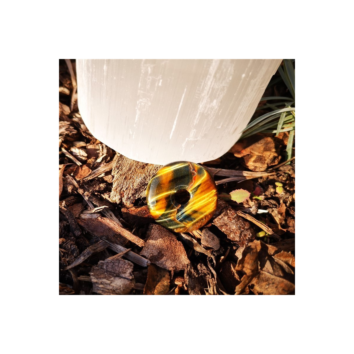 pendentif donut œil de faucon