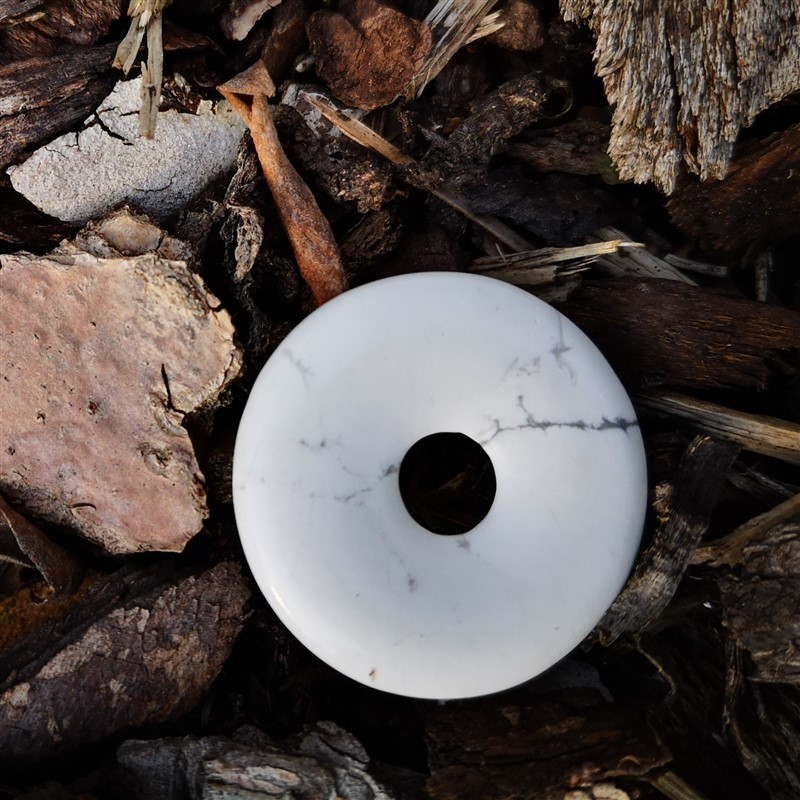 pendentif donut howlite