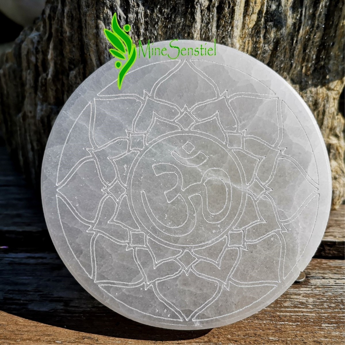 Plaque sélénite mandala om