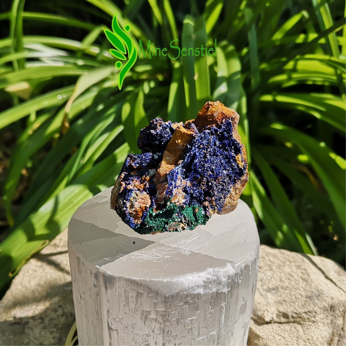 Azurite-malachite brute