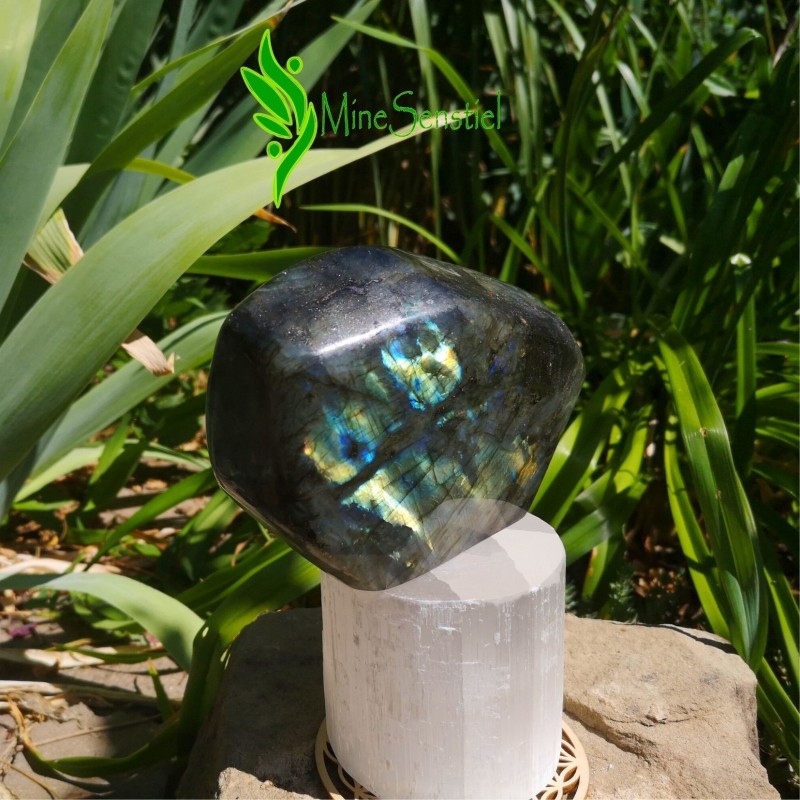 Labradorite forme libre