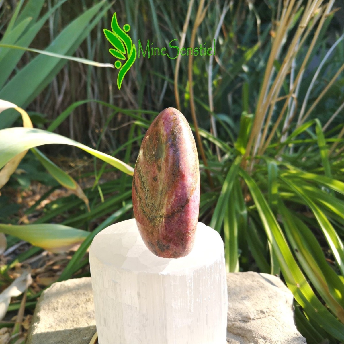 Rhodonite forme libre