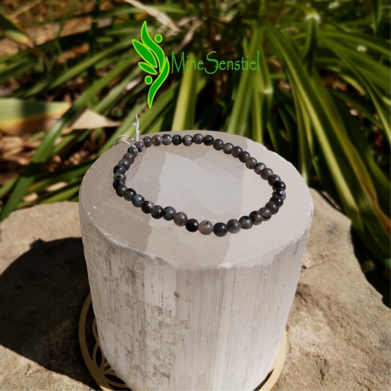 Bracelet larvikite
