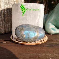 Galet labradorite bleu