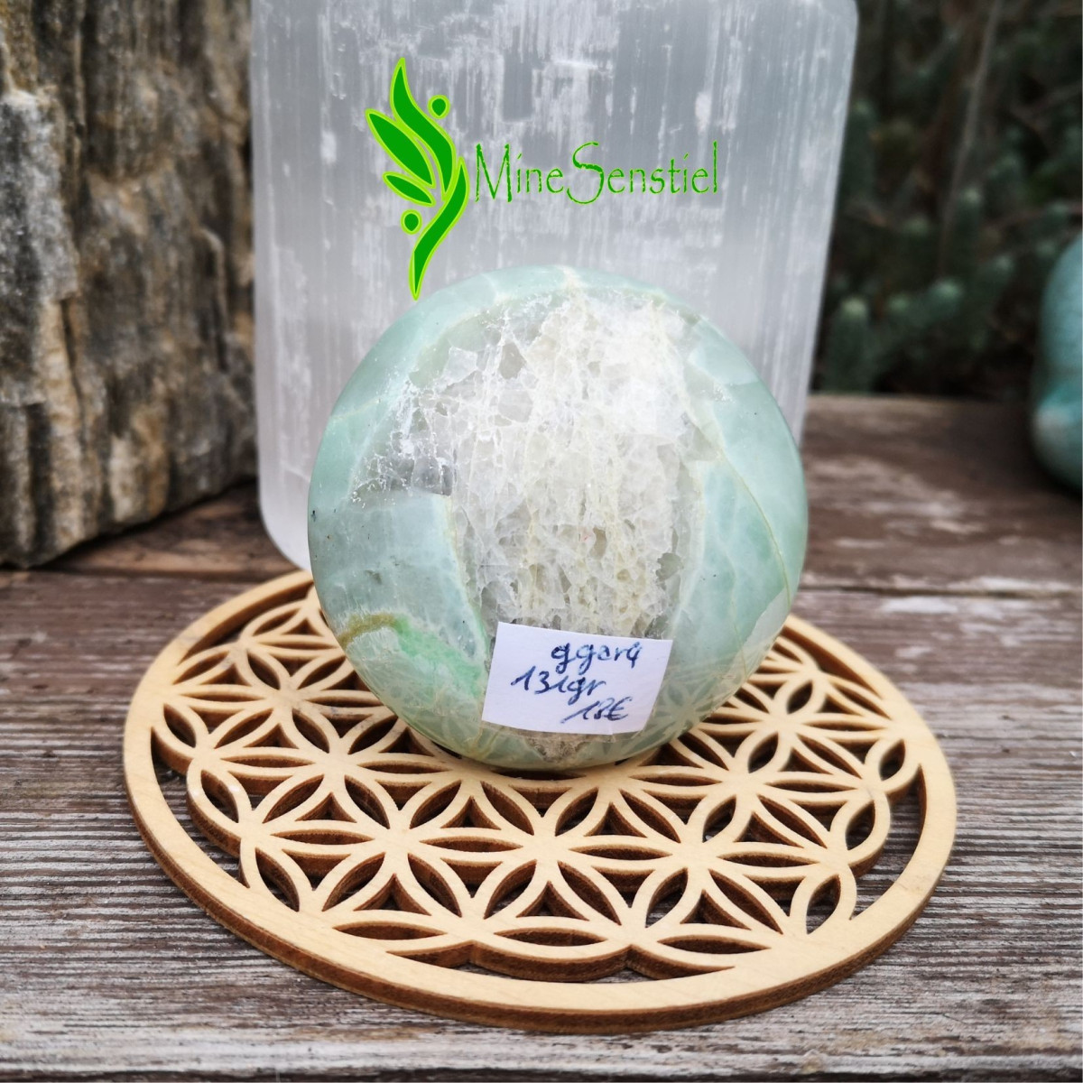 Galet pierre de lune verte