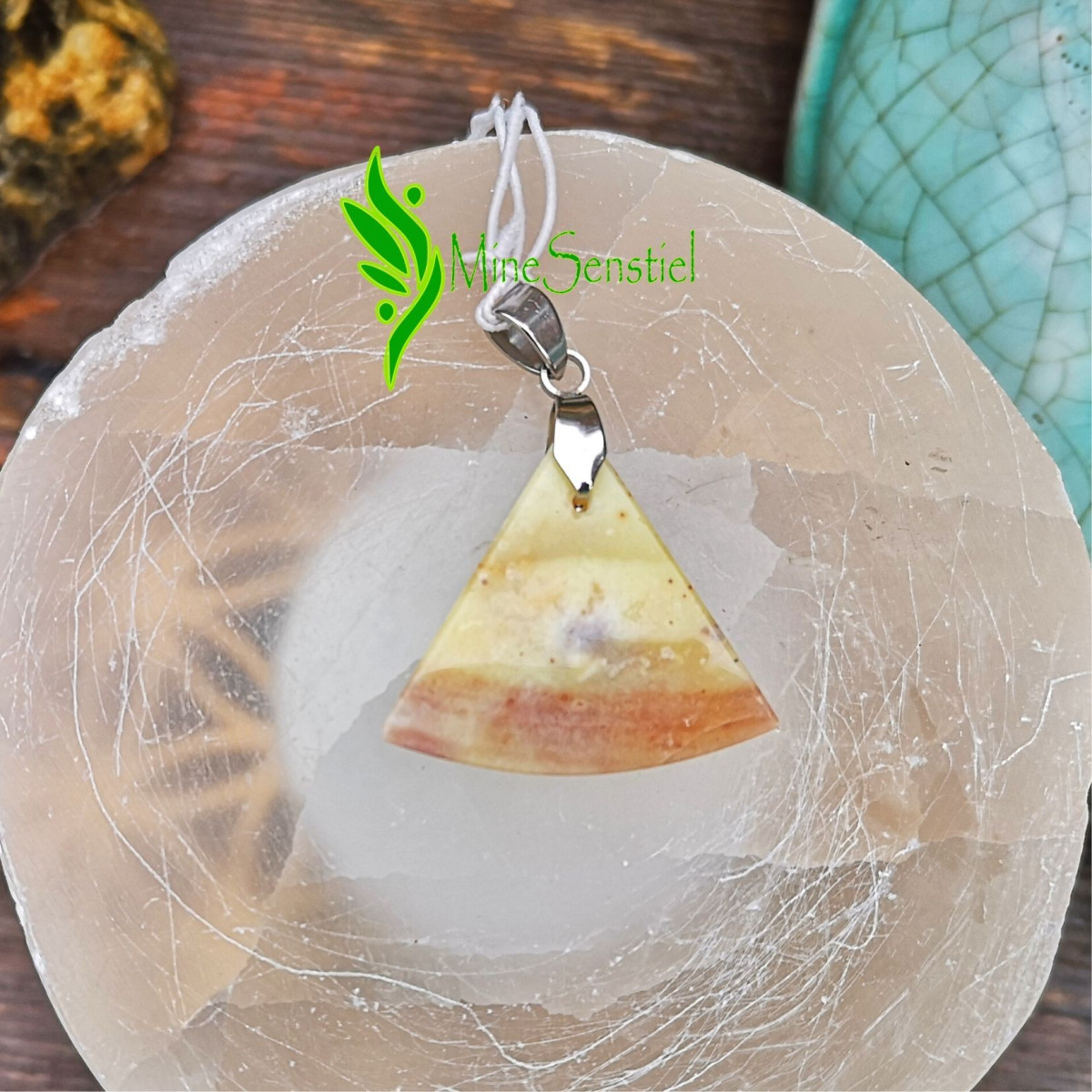 Pendentif opale verte