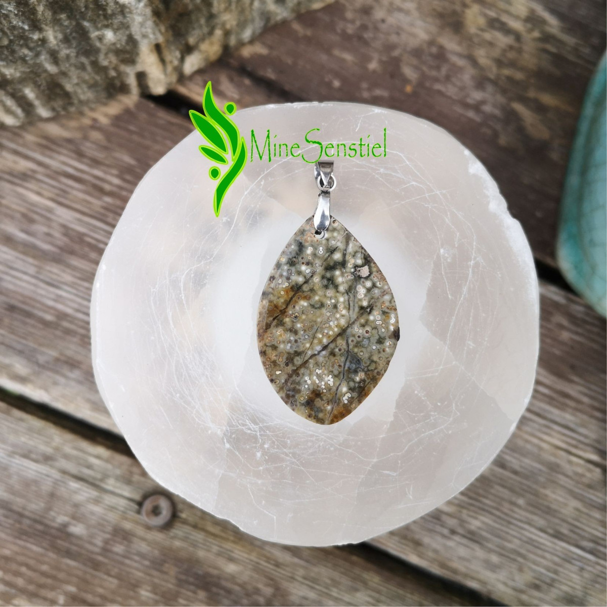 Pendentif jaspe orbiculaire