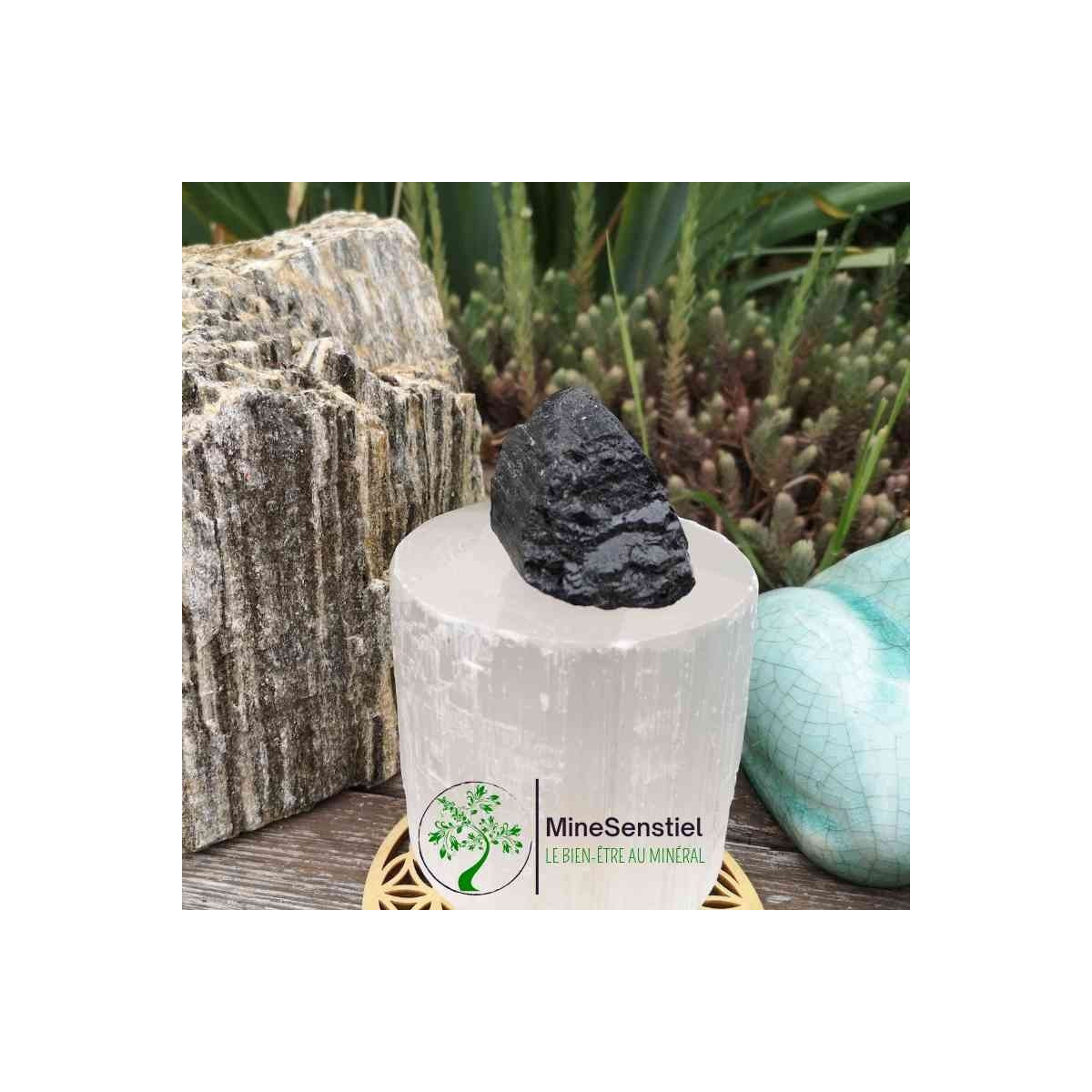 Tourmaline noire brute