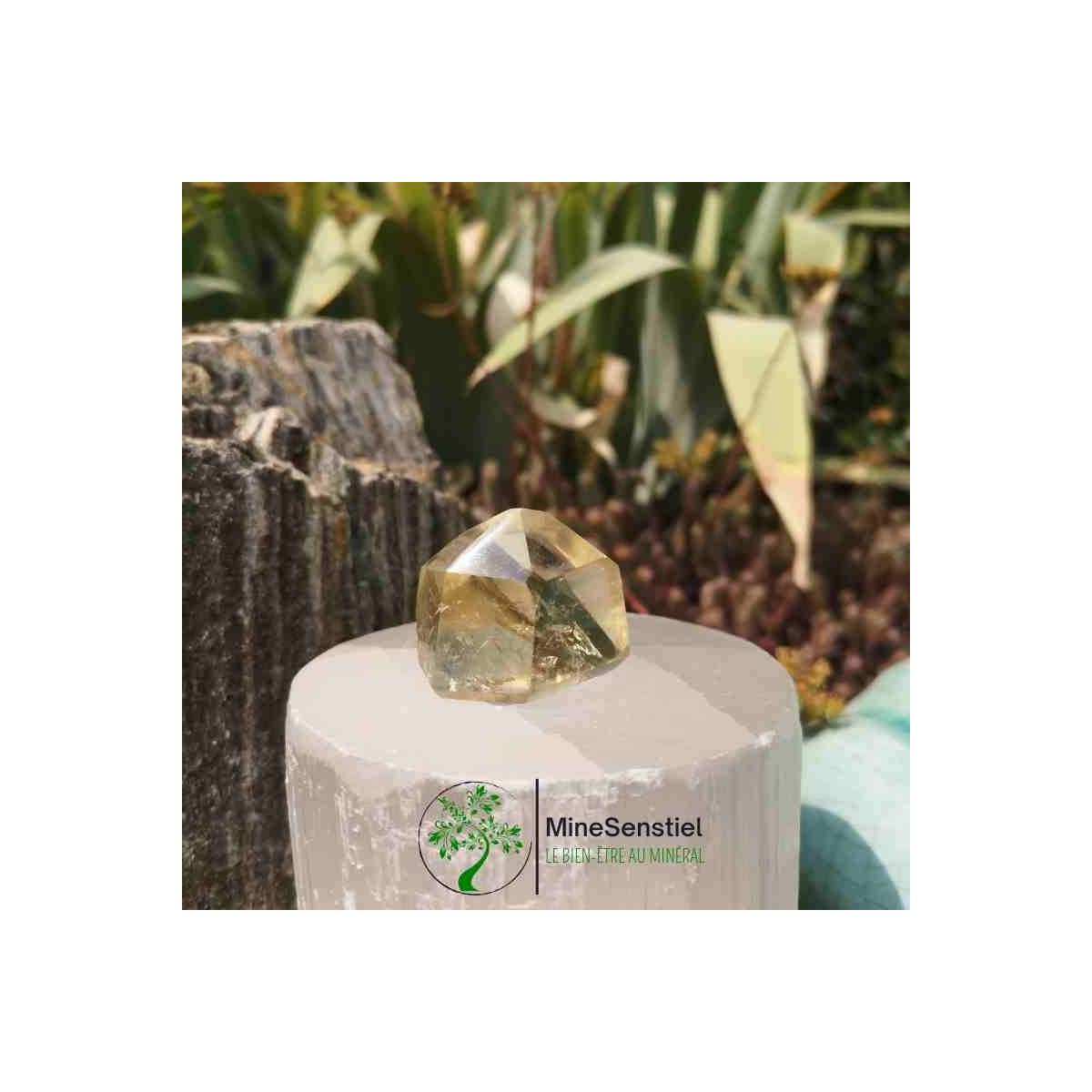 Pointe citrine véritable