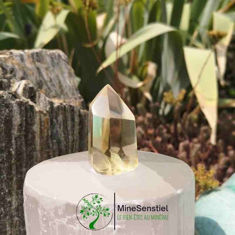 Pointe citrine naturelle