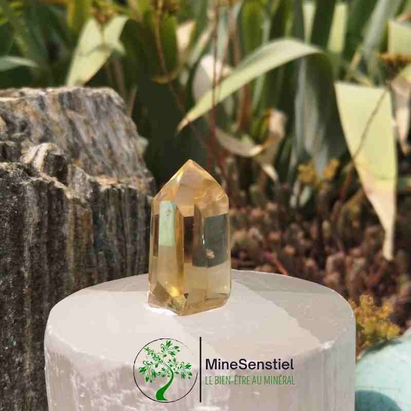 Pointe citrine naturelle