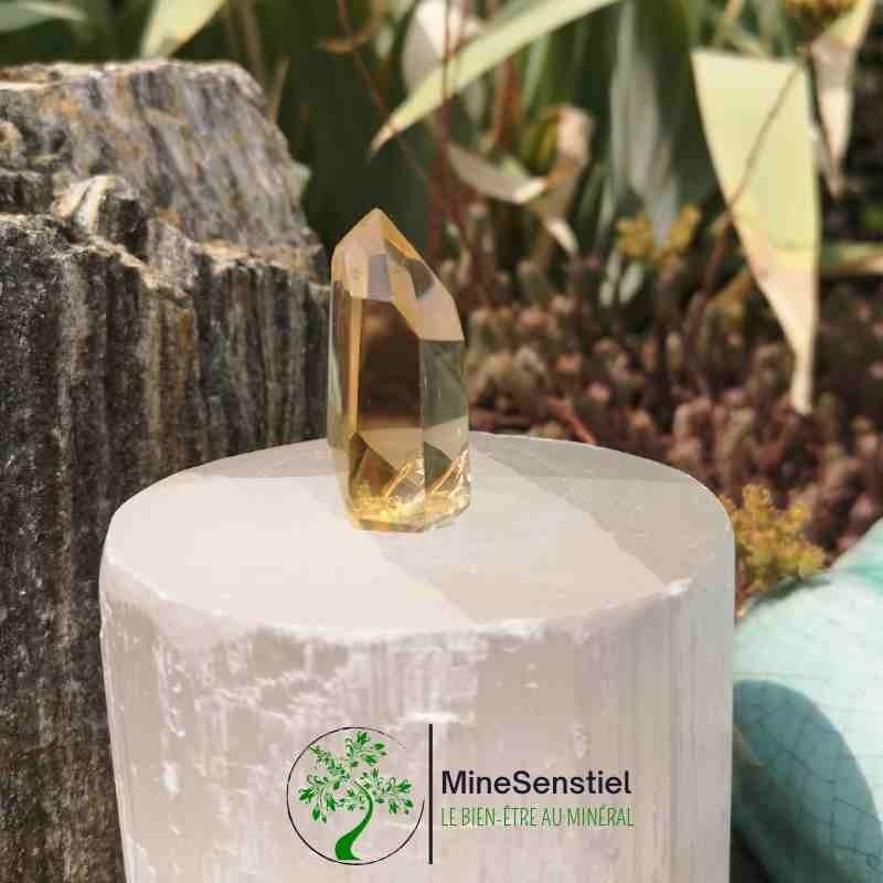 Pointe citrine naturelle