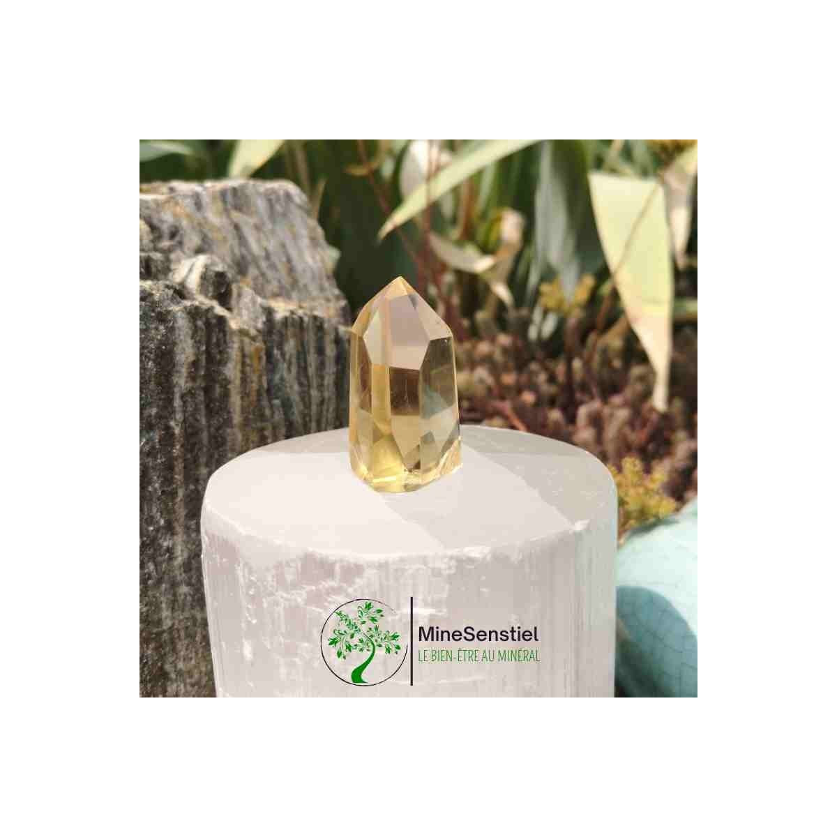 Pointe citrine naturelle
