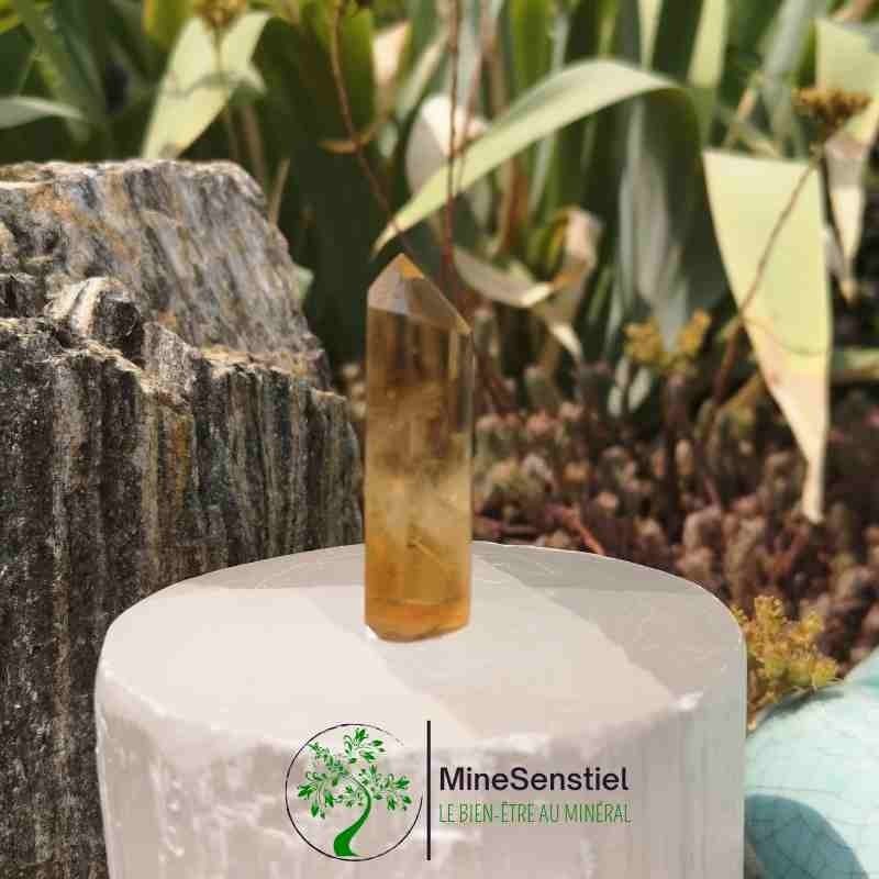 Pointe citrine naturelle