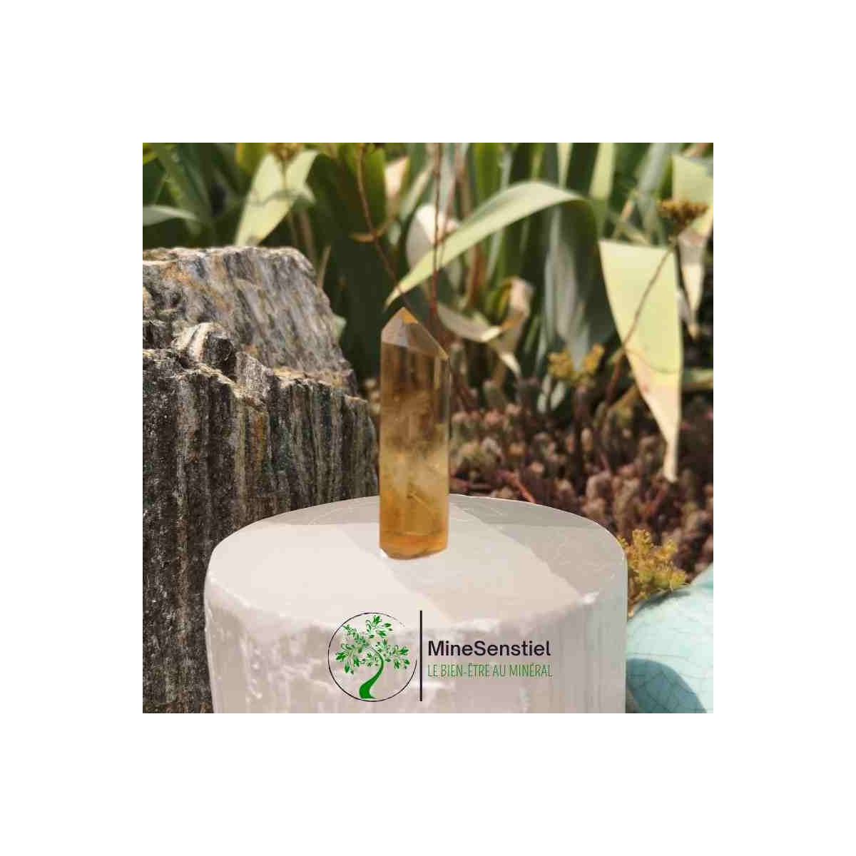 Pointe citrine naturelle
